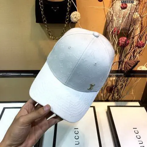 LV Hats AAA-129