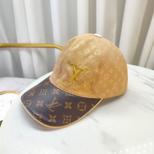 LV Hats AAA-474
