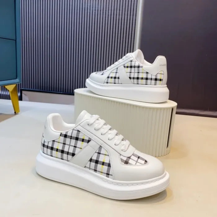 Alexander McQueen Women Shoes 1：1 quality-1008