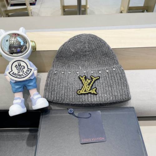 LV Hats AAA-1152