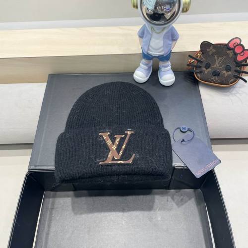 LV Hats AAA-1024