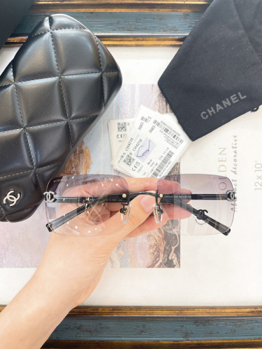 CHNL Sunglasses AAAA-4272