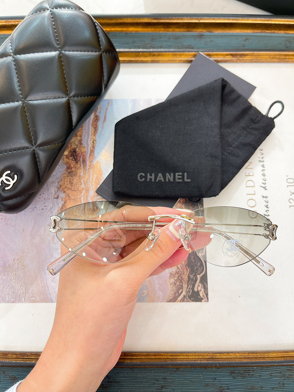 CHNL Sunglasses AAAA-4310