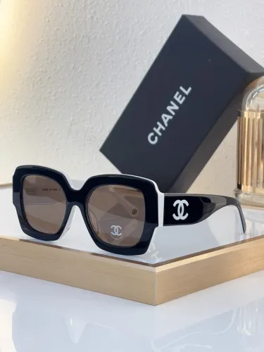 CHNL Sunglasses AAAA-4328