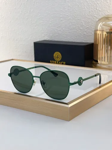 Versace Sunglasses AAAA-2812