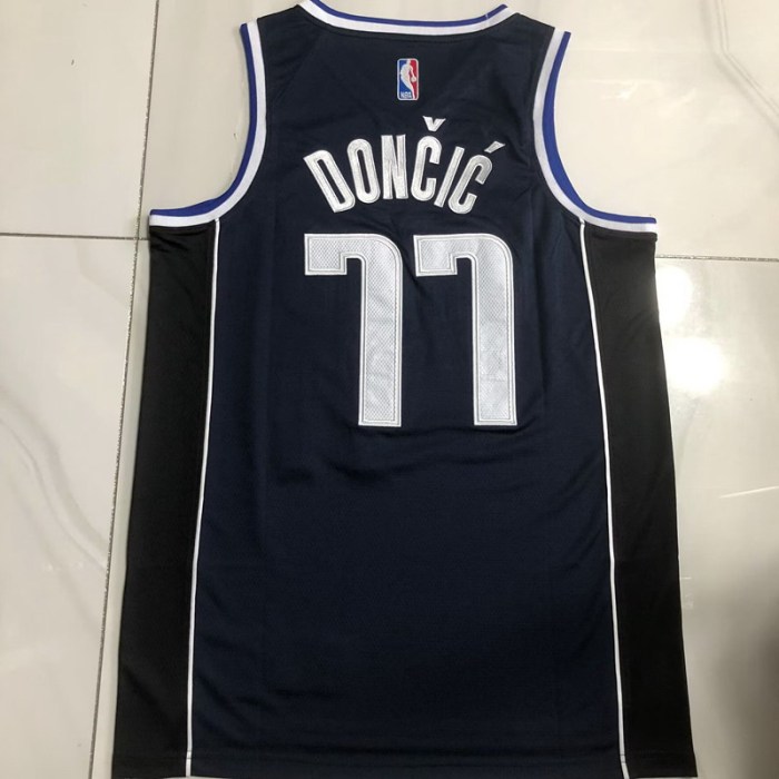 NBA Dallas Mavericks-135