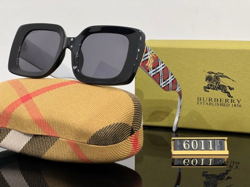 Burberry Sunglasses AAA-533