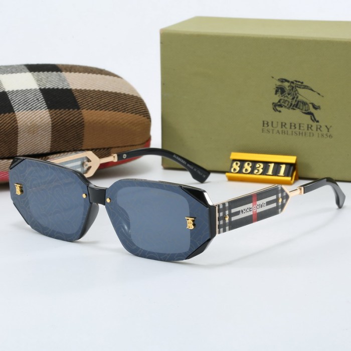 Burberry Sunglasses AAA-582