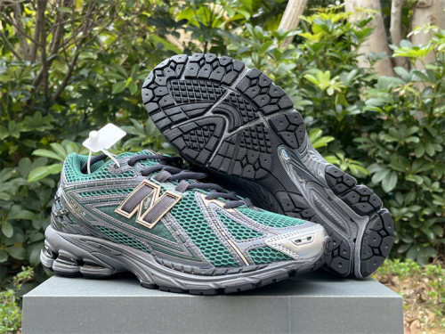 NB Shoes High End Quality-304