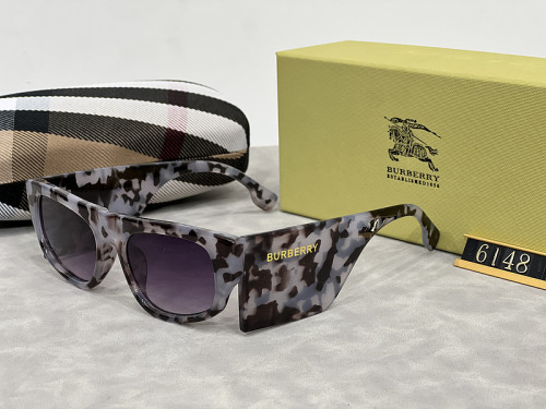 Burberry Sunglasses AAA-120