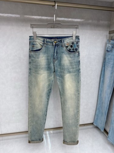 LV men jeans AAA quality-202