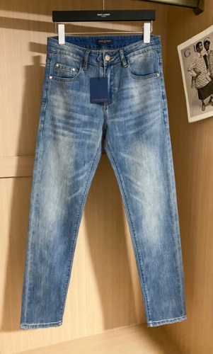 LV men jeans AAA quality-204