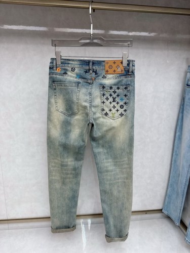 LV men jeans AAA quality-202