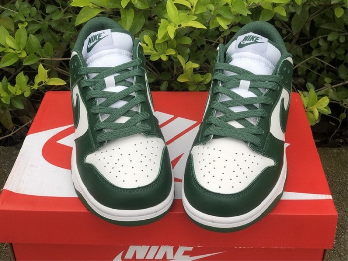 Authentic Nike Dunk Low Team Green
