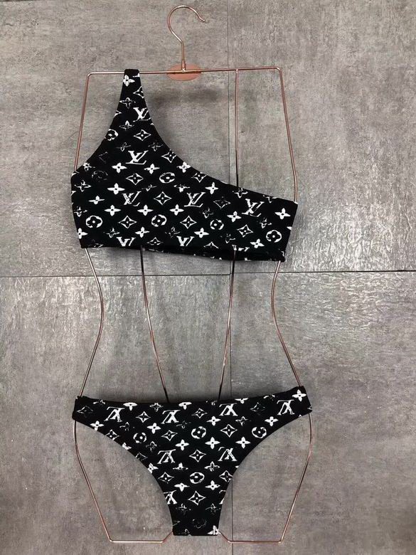 LV Bikini-012