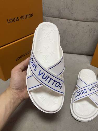 LV Sandals 1：1 Quality-271