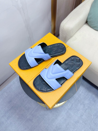 LV Sandals 1：1 Quality-352