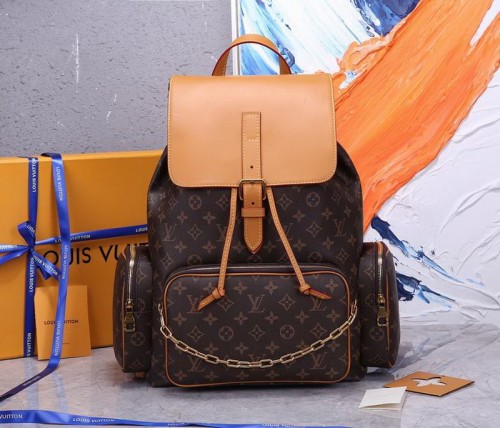 LV Backpack 1：1 Quality-221