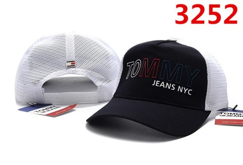 TOMMY HILFIGER Hats-035