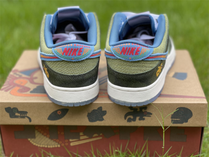 Authentic Nike Dunk Low Siempre Familia