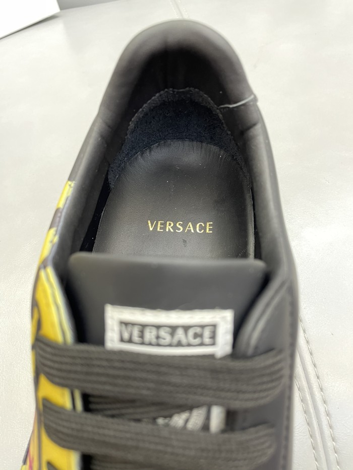 Super Max Versace Shoes-260