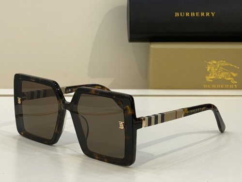 Burberry Sunglasses AAAA-838