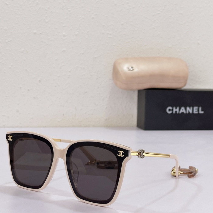 CHNL Sunglasses AAAA-303