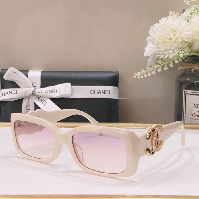 CHNL Sunglasses AAAA-817