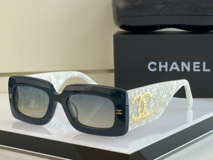 CHNL Sunglasses AAAA-794