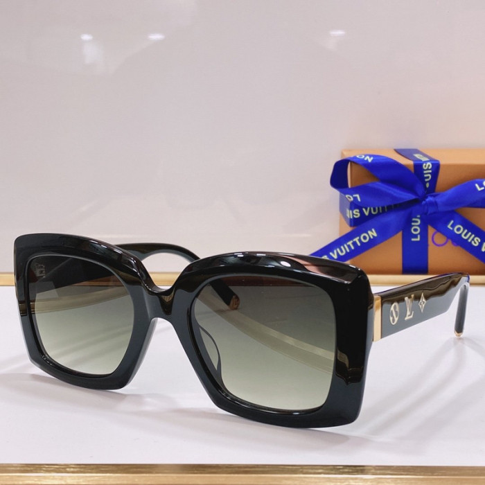 LV Sunglasses AAAA-557