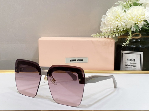 Miu Miu Sunglasses AAAA-126