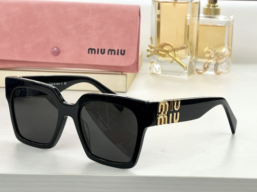Miu Miu Sunglasses AAAA-015