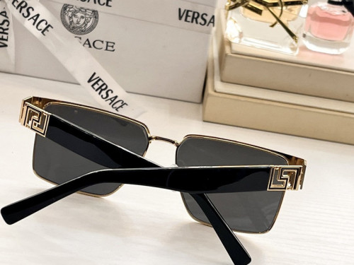 Versace Sunglasses AAAA-442