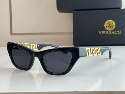 Versace Sunglasses AAAA-883