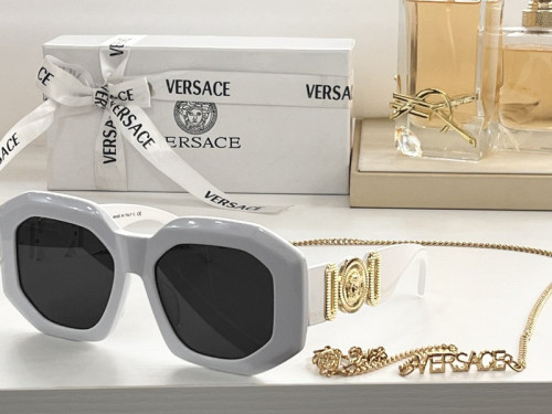 Versace Sunglasses AAAA-718