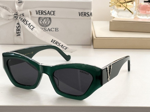 Versace Sunglasses AAAA-1026