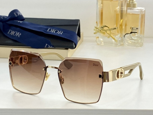 Dior Sunglasses AAAA-621
