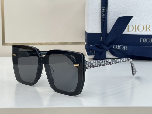 Dior Sunglasses AAAA-829