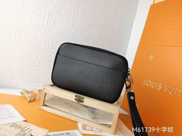 Super Perfect LV Wallet-333