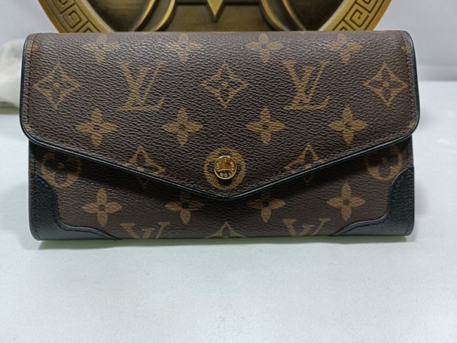 Super Perfect LV Wallet-147