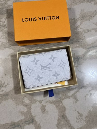 Super Perfect LV Wallet-052