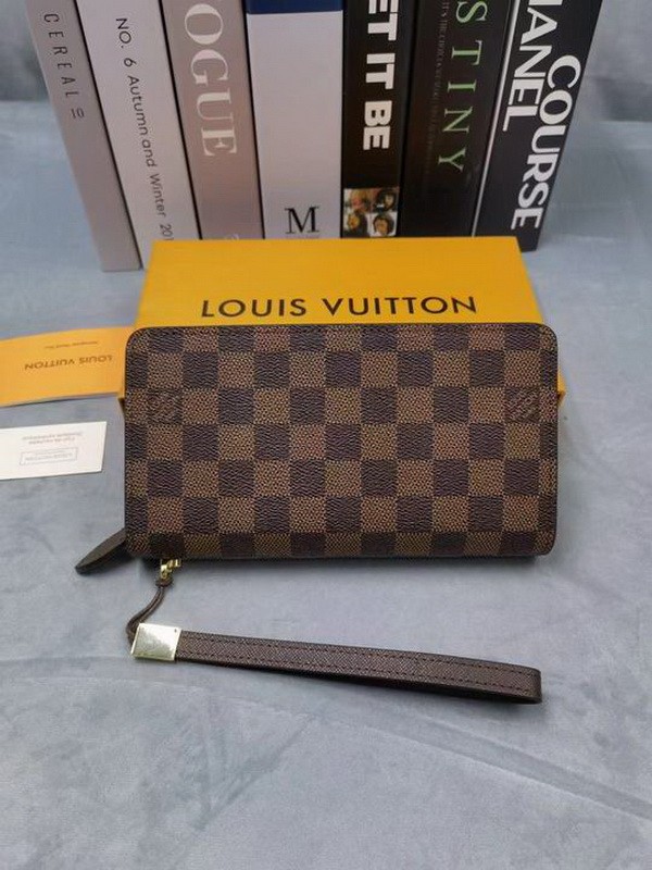 Super Perfect LV Wallet-323