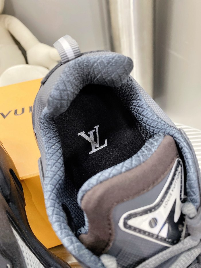 LV Men shoes 1：1 quality-4599