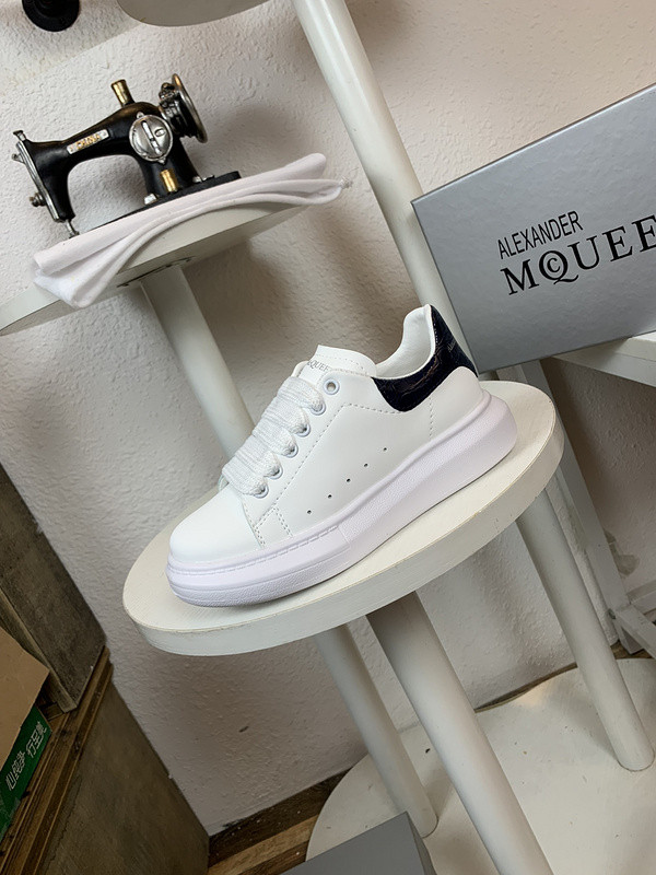 Alexander McQueen Kids shoes-033