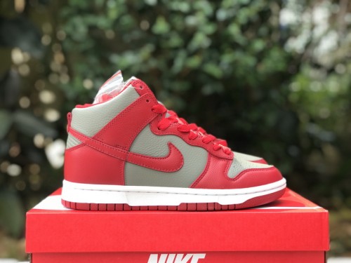 Authentic Nike Dunk High“UNLV”