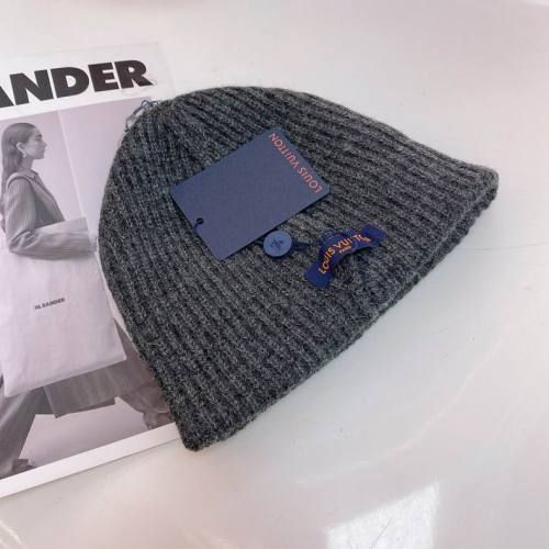 LV beanies AAA-143