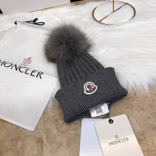 Moncler Beanies-197