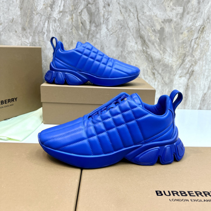 Super Max Burberry Shoes-005