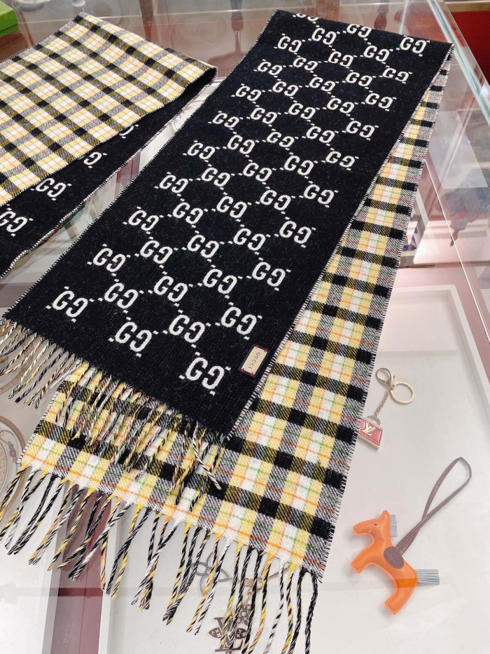 G Wool Scarf High End-066