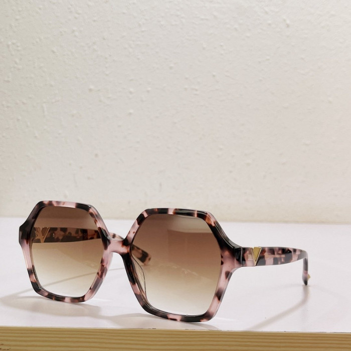 V Sunglasses AAAA-405